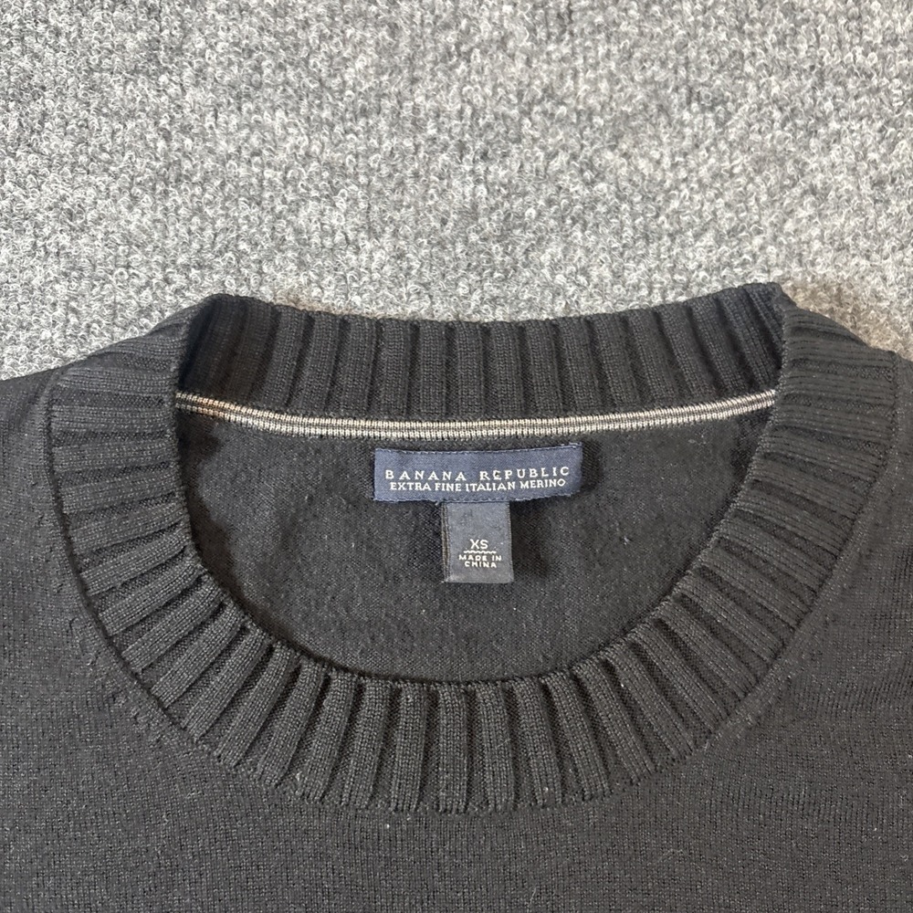 Banana Republic Sweater Women's 100%  Extra Fine Merino Wool SZ X-Small - Picture 2 of 6